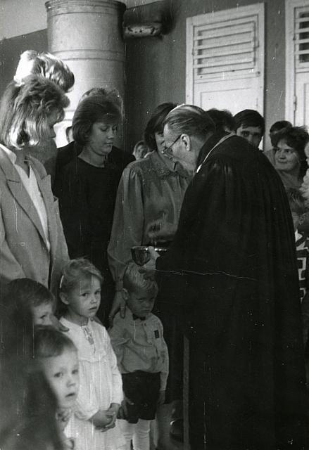 1993 ViktorsParpucisKristiLiepenesSkola
